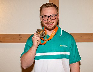 Der Baumaschinenmechaniker Livio Roth aus dem Kanton Zug ist Schweizermeister